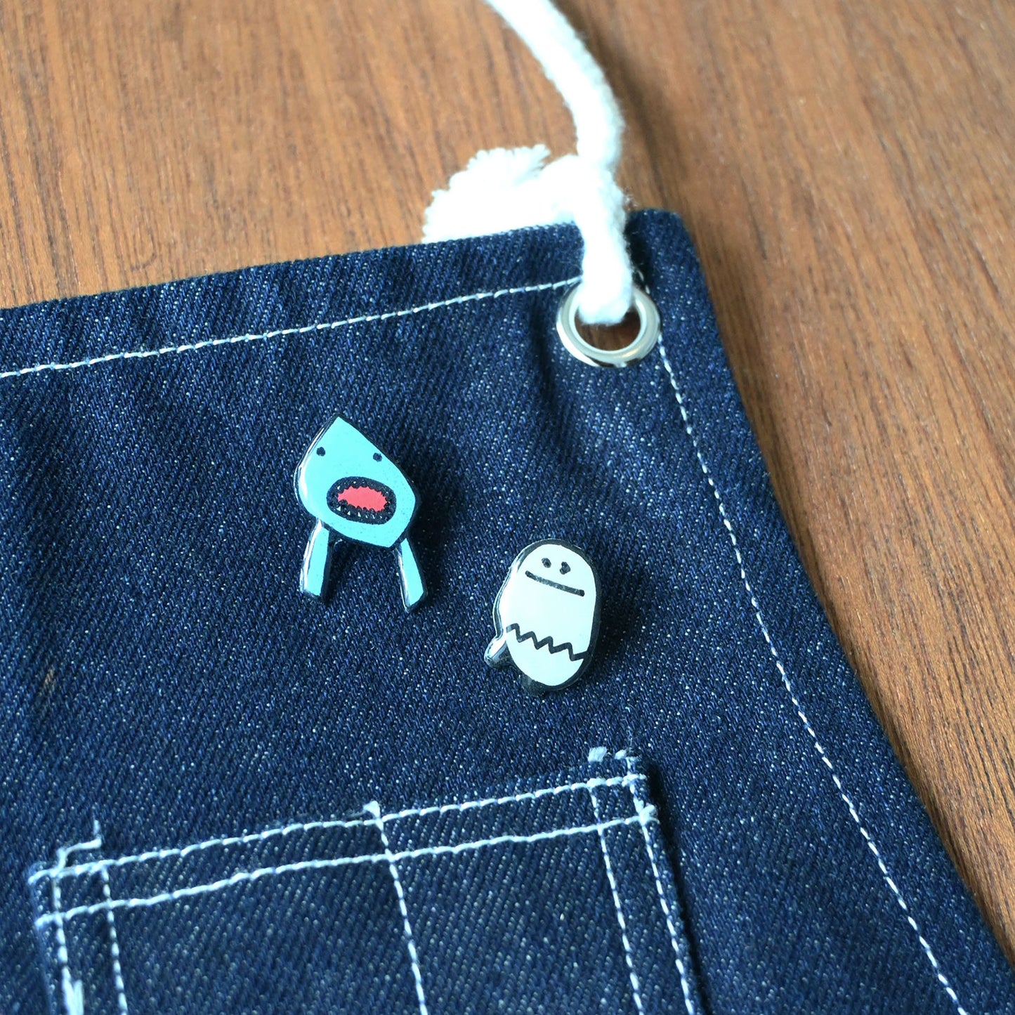 【新商品】想造楽工ピンバッジ：SHARK｜ハンドメイド